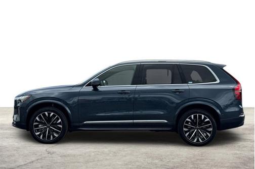2026 Volvo XC90 Plus