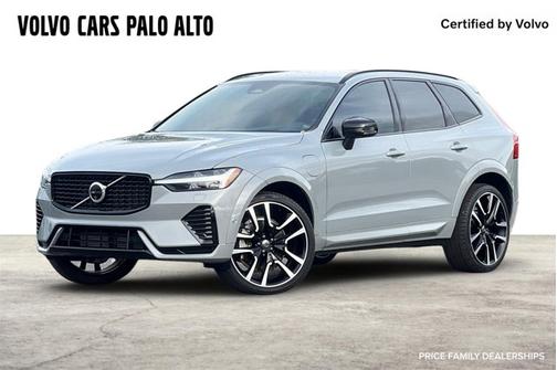 2024 Volvo XC60 Recharge Plug-In Hybrid Ultimate Dark Theme