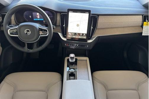 Bright Dusk Metallic 2026 Volvo XC90 Plug-In Hybrid Plus