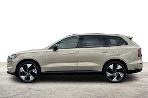 2025 Volvo EX90 Plus