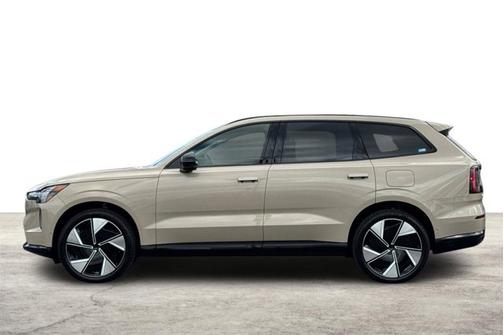 2025 Volvo EX90 Plus