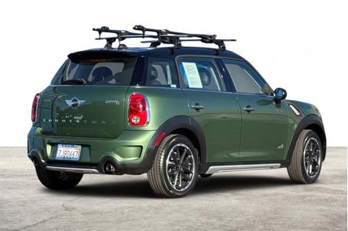 2015 MINI Countryman Cooper S