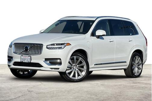 2022 Volvo XC90 Recharge Plug-In Hybrid Inscription Expression