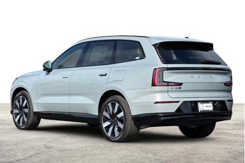 2025 Volvo EX90 Ultra