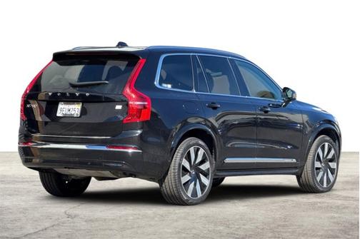 2023 Volvo XC90 Recharge Plug-In Hybrid Ultimate