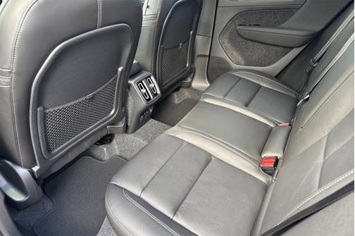 2026 Volvo XC40 Plus