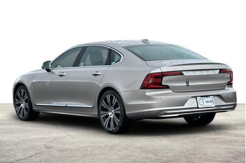 2025 Volvo S90 Plug-In Hybrid Ultra