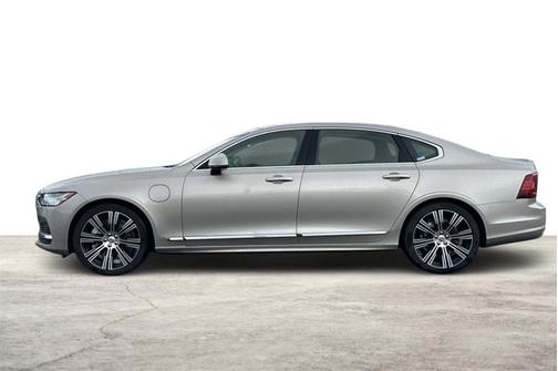 2025 Volvo S90 Plug-In Hybrid Ultra