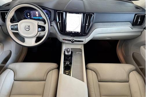 2025 Volvo XC60 Ultra