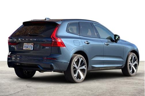 2025 Volvo XC60 Ultra