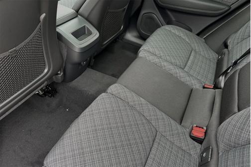 2025 Volvo XC60 Core