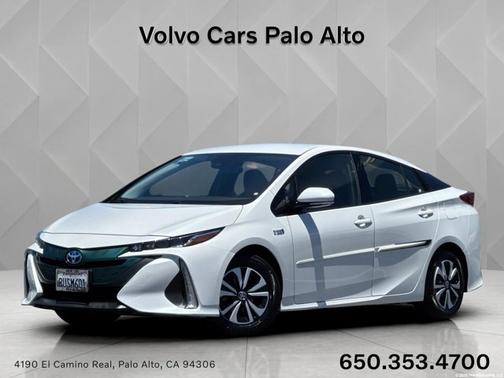 Blizzard Pearl 2017 Toyota Prius Prime Plus