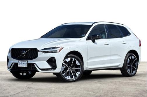 2026 Volvo XC60 Plus