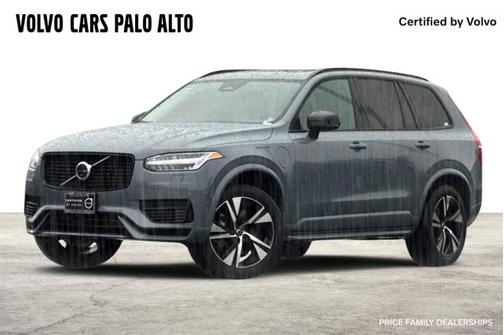 2023 Volvo XC90 Recharge Plug-In Hybrid Plus Dark Theme