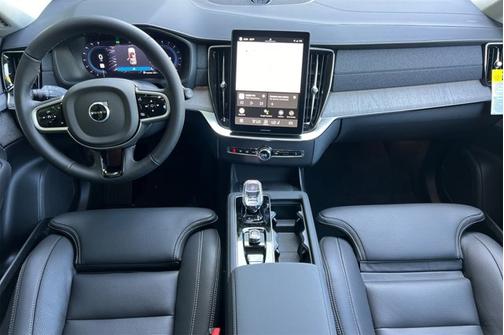 2025 Volvo XC90 Ultra