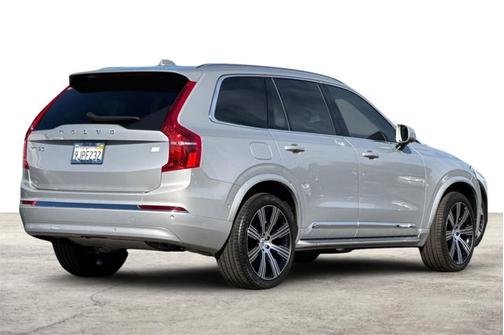 2023 Volvo XC90 Recharge Plug-In Hybrid Plus