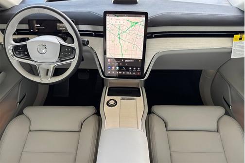 2025 Volvo EX90 Plus