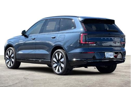 2025 Volvo EX90 Plus