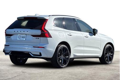 2026 Volvo XC60 Ultra Black Edition