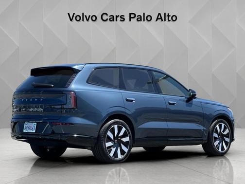Denim Blue Metallic 2025 Volvo EX90 Ultra