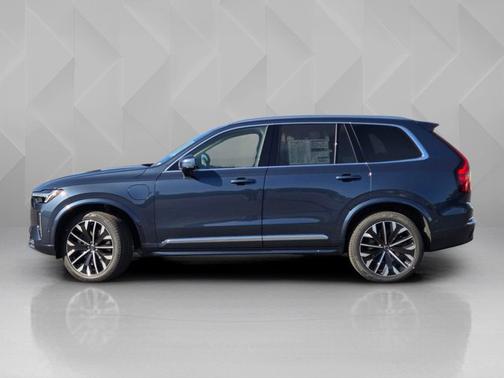 Denim Blue Metallic 2026 Volvo XC90 Plug-In Hybrid Ultra