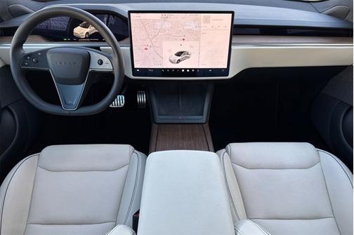2021 Tesla Model S Plaid