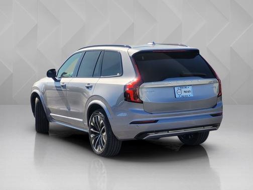 Aurora Blue 2026 Volvo XC90 Plug-In Hybrid Ultra Dark Theme