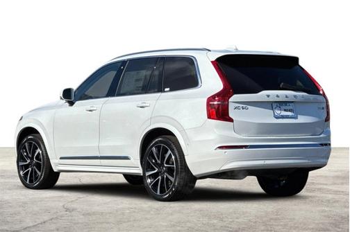 2025 Volvo XC90 Plus