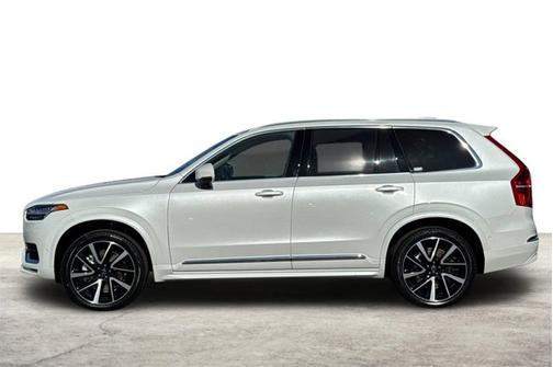 2025 Volvo XC90 Plus