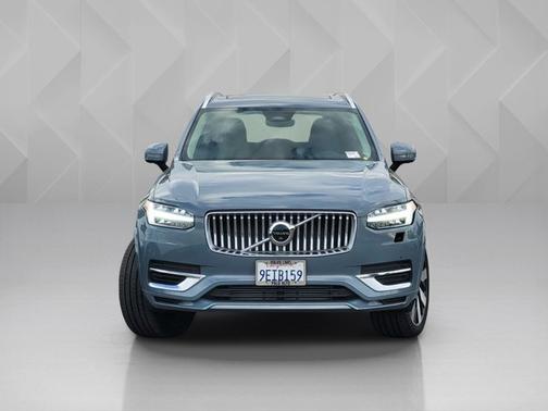 2023 Volvo XC90 Recharge Plug-In Hybrid Plus