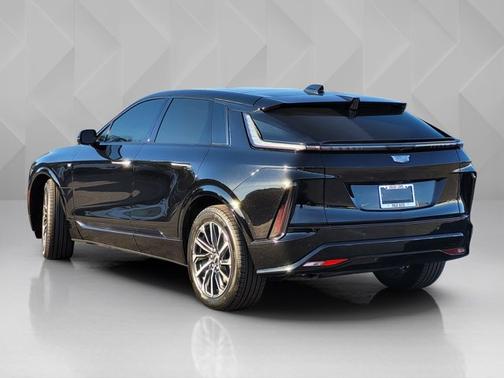 2025 Cadillac LYRIQ Sport