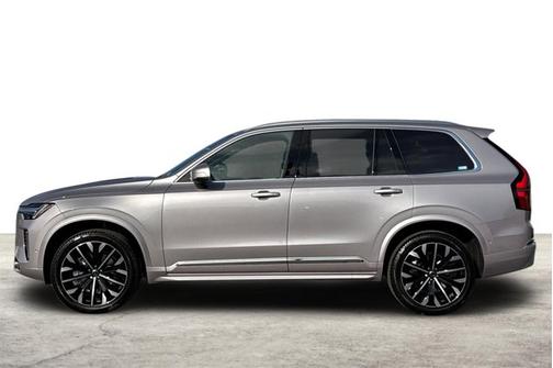 2026 Volvo XC90 Plus