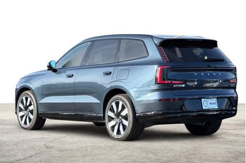 2025 Volvo EX90 Ultra