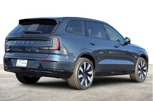 2025 Volvo EX90 Ultra