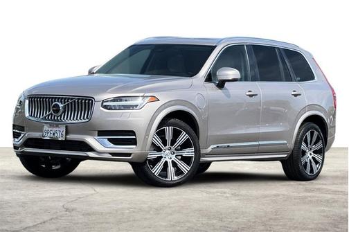 2024 Volvo XC90 Recharge Plug-In Hybrid Ultimate Bright Theme