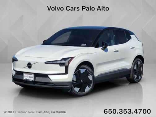 Crystal White 2026 Volvo EX30 Plus