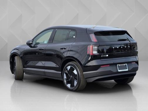 2026 Volvo EX30 Plus