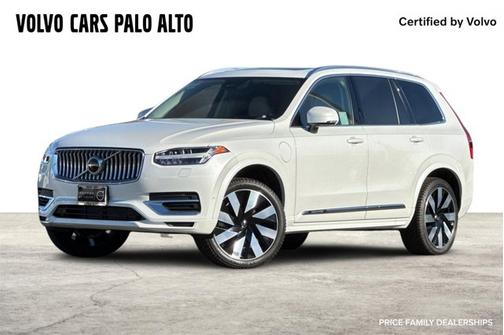 2023 Volvo XC90 Recharge Plug-In Hybrid Ultimate Bright Theme