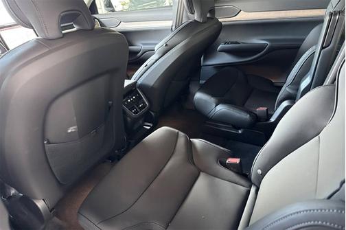 2025 Volvo EX90 Ultra