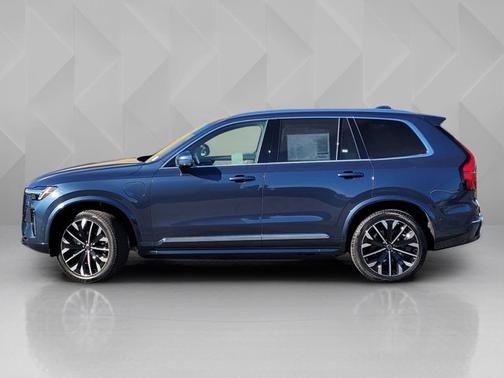 2026 Volvo XC90 Plug-In Hybrid Ultra