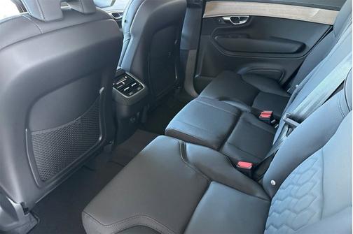 2026 Volvo XC90 Plus