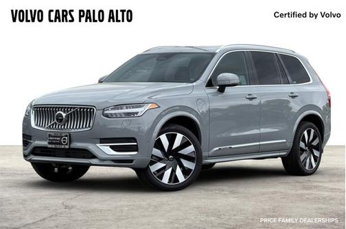 2024 Volvo XC90 Recharge Plug-In Hybrid Plus Bright Theme