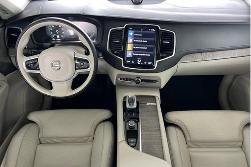 2022 Volvo XC90 Recharge Plug-In Hybrid Inscription