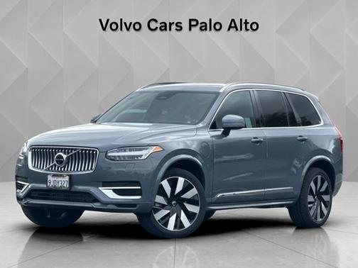 Thunder Gray Metallic 2023 Volvo XC90 Recharge Plug-In Hybrid Ultimate Bright Theme