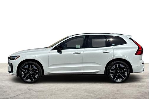 2026 Volvo XC60 Plus