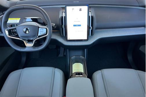 2025 Volvo EX30 Plus