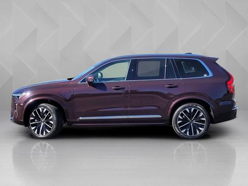 2025 Volvo XC90 Plug-In Hybrid Ultra
