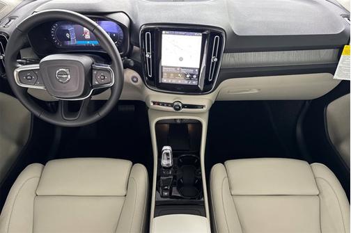 2026 Volvo XC40 Plus