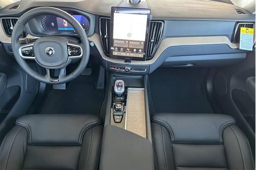 2026 Volvo XC60 Ultra