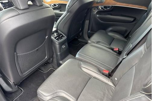 2019 Volvo XC90 Hybrid T8 Inscription